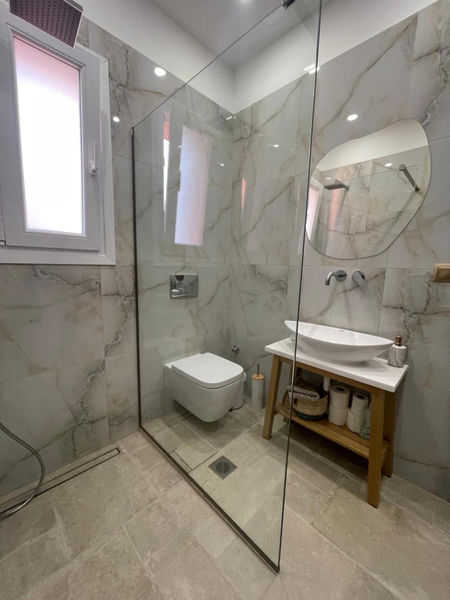 Estia Alternative Apartment Drama Luaran gambar